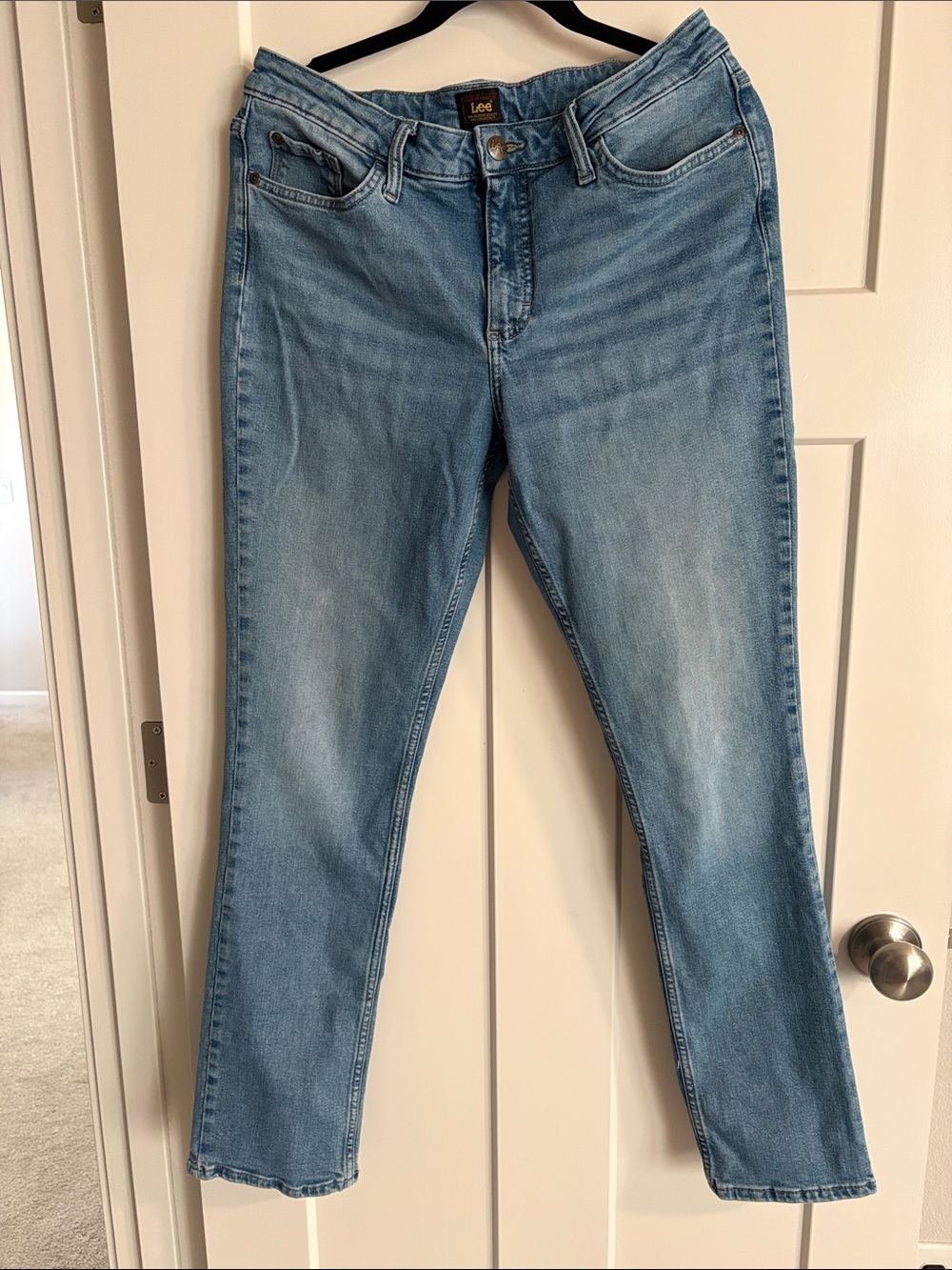 Lee Men's Light Wash Slim Straight Jeans